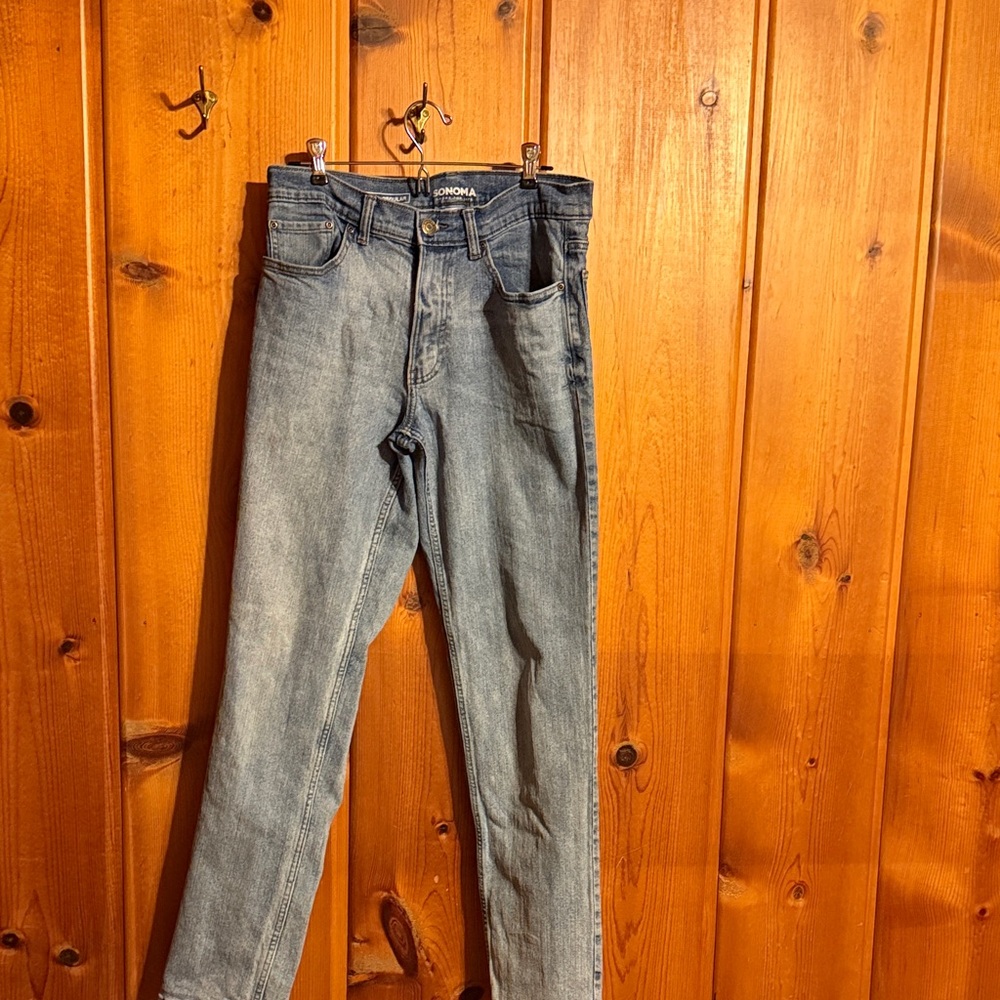 Arizona Jean Company Classic Blue Jeans. Size 32 X 34.
